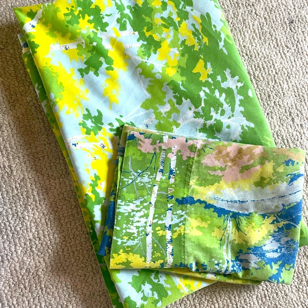 Vintage forest scene sheet and pillow case 1970s